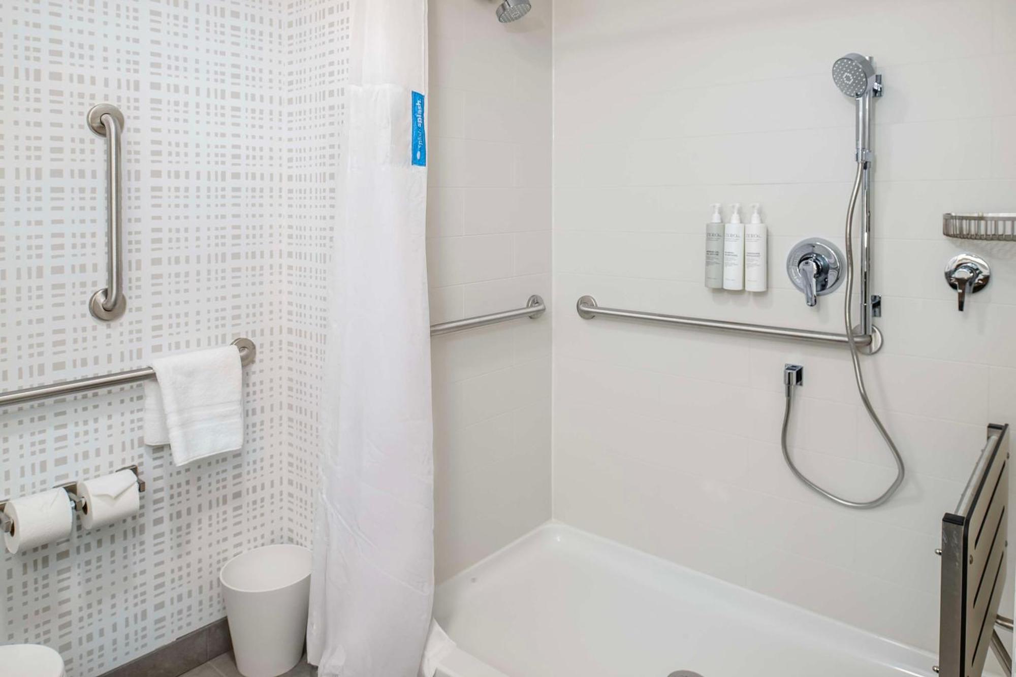 Hampton Inn By Hilton St Louis Airport Woodson Terrace Εξωτερικό φωτογραφία