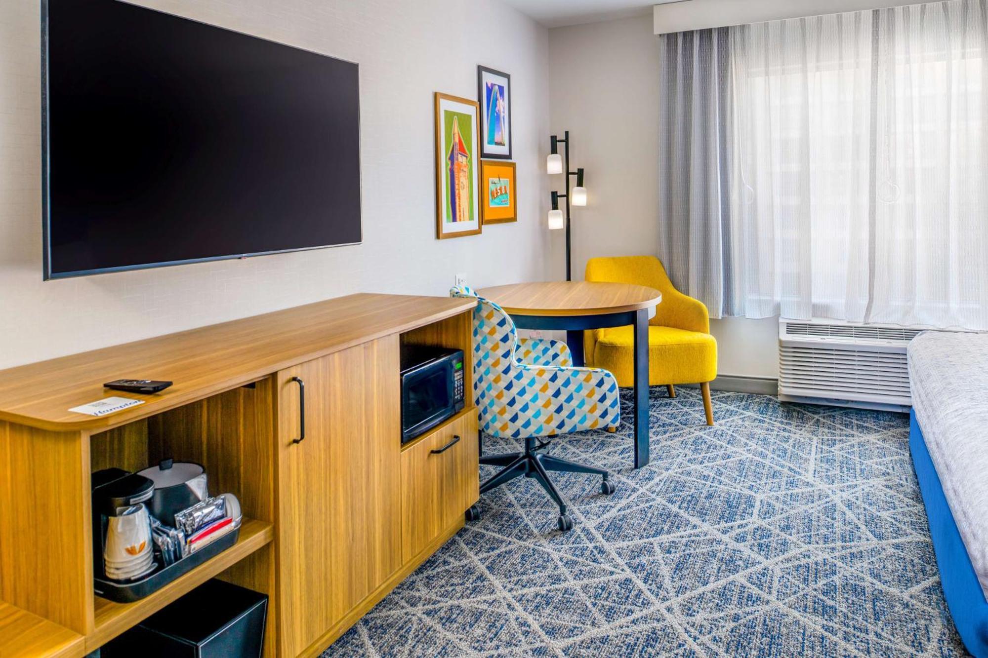 Hampton Inn By Hilton St Louis Airport Woodson Terrace Εξωτερικό φωτογραφία