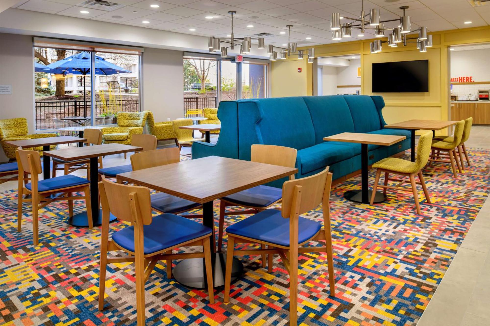 Hampton Inn By Hilton St Louis Airport Woodson Terrace Εξωτερικό φωτογραφία